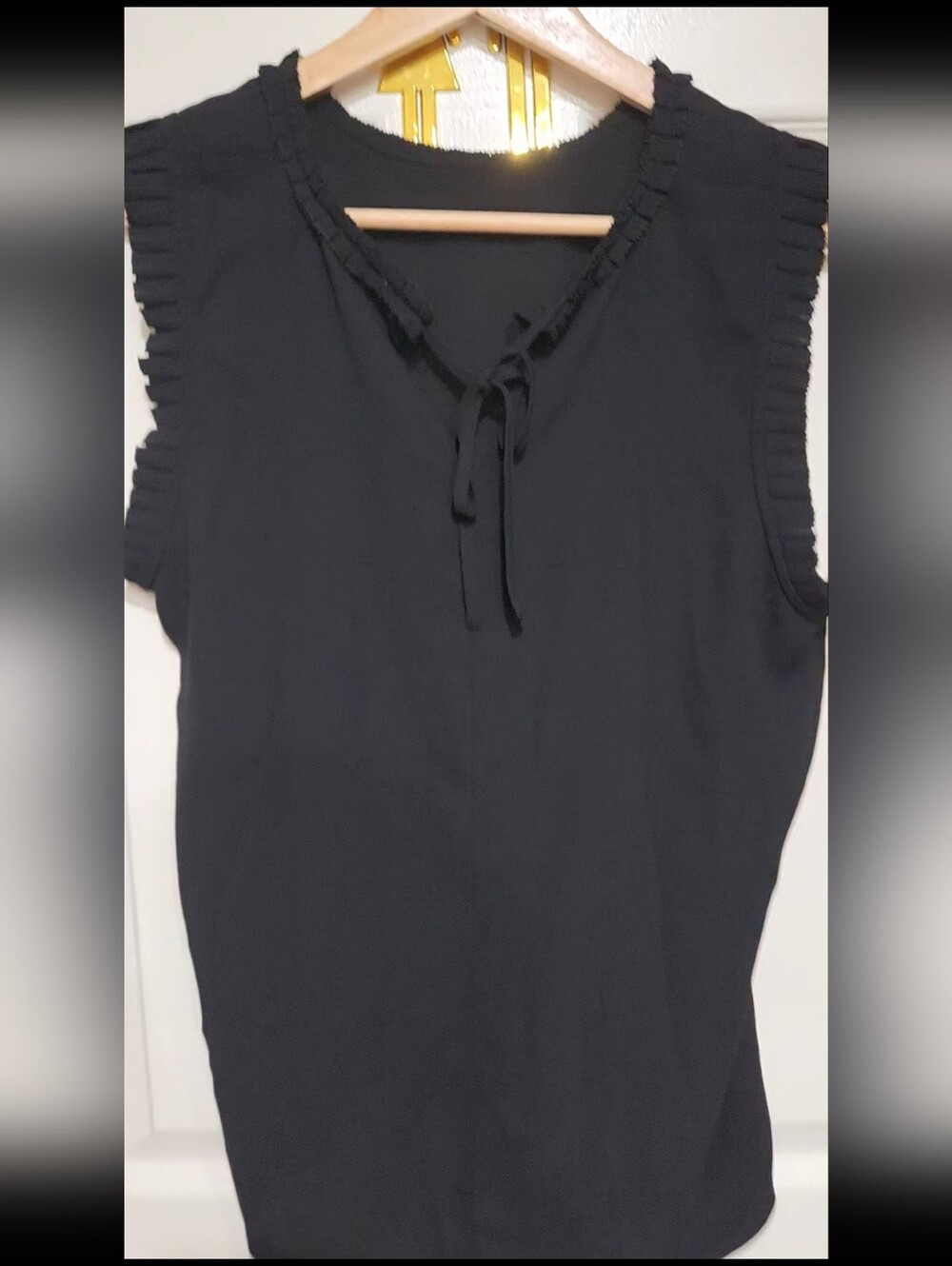 Sleeveless Black Tie-Neck Classic Camisole with Ruffle Trim NWOT Size 8